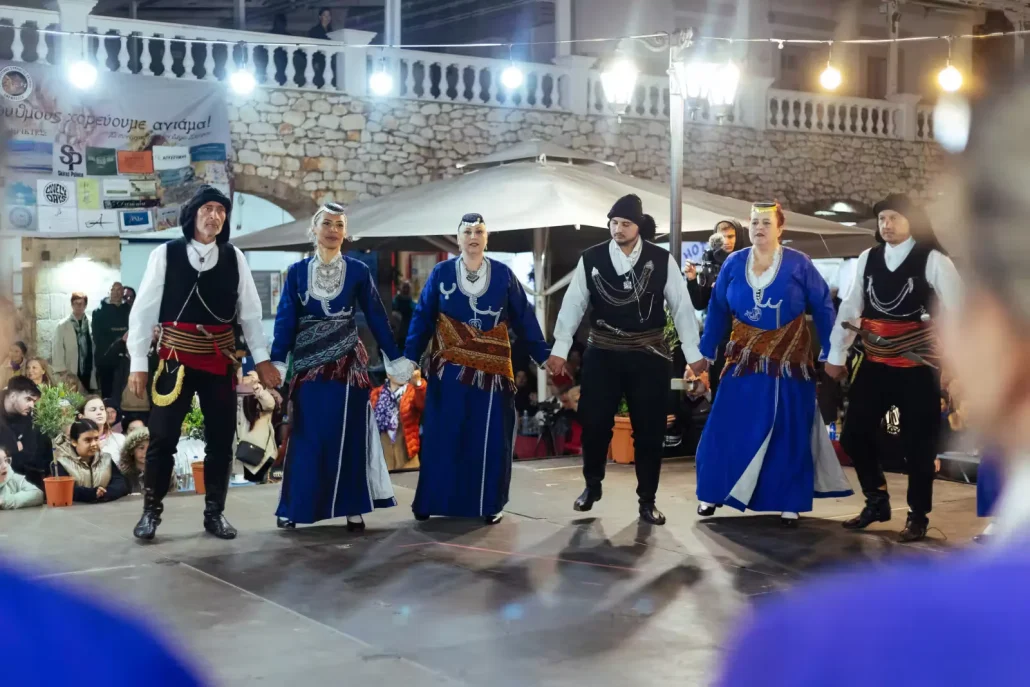 329 Ανεμόεσσα
