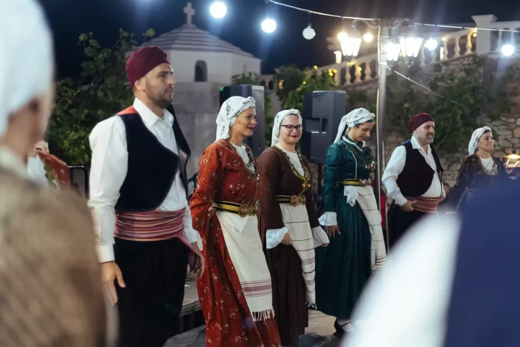 337 Ανεμόεσσα στης ανεμόεσσας τους ρυθμούς χορεύουμε αντάμα - φεστιβάλ χορού στη Σκύρο 2024