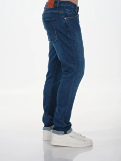 &Phi;&omega;&tau;&omicron;&gamma;&rho;ά&phi;&iota;&sigma;&eta; lookbook &gamma;&iota;&alpha; &beta;&iota;&omicron;&tau;&epsilon;&chi;&nu;ί&alpha; &pi;&alpha;&rho;&alpha;&gamma;&omega;&gamma;ή&sigmaf; &alpha;&nu;&delta;&rho;&iota;&kappa;ώ&nu; &pi;&alpha;&nu;&tau;&epsilon;&lambda;&omicron;&nu;&iota;ώ&nu;, &mu;&omicron;&nu;&tau;έ&lambda;&omicron; &sigma;&epsilon; &lambda;&epsilon;&upsilon;&kappa;ό &phi;ό&nu;&tau;&omicron;